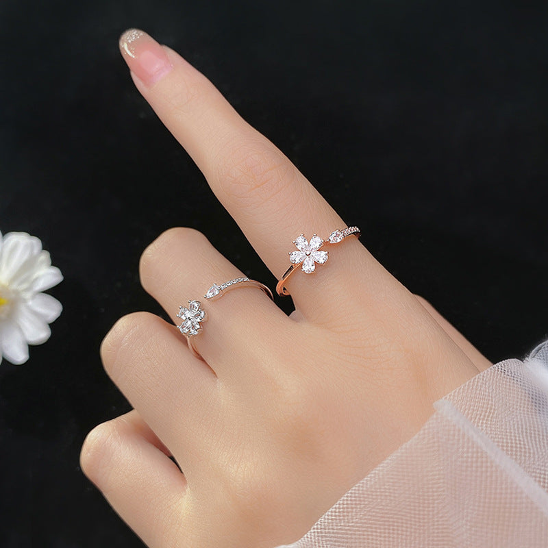 KAVİO Five-petal Flower Korean Style Silver Ring