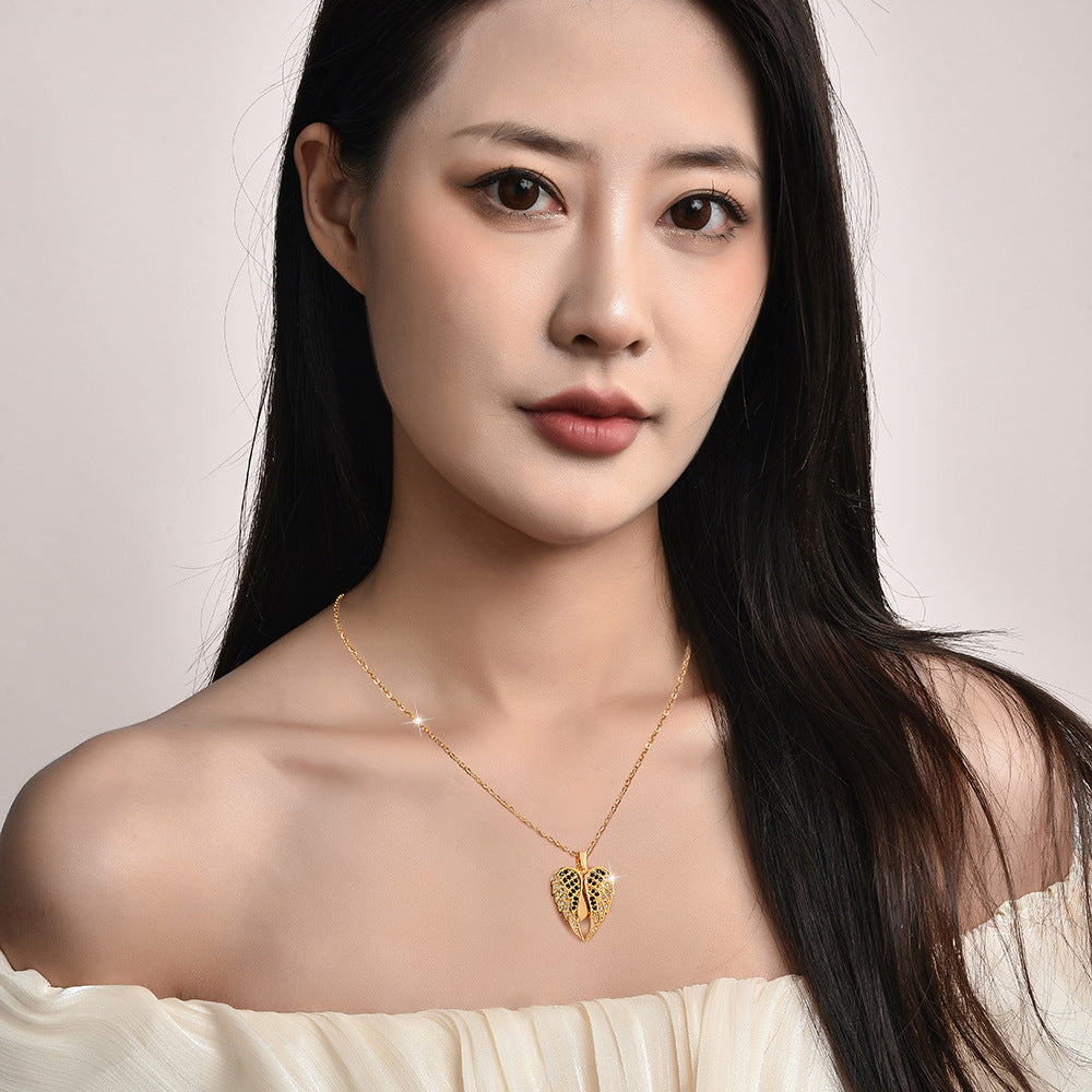 KAVİO Personalized Name Heart Locket Necklace Zirconia Paved Custom Engraved Pendant Christmas Gifts For Mother Grandma