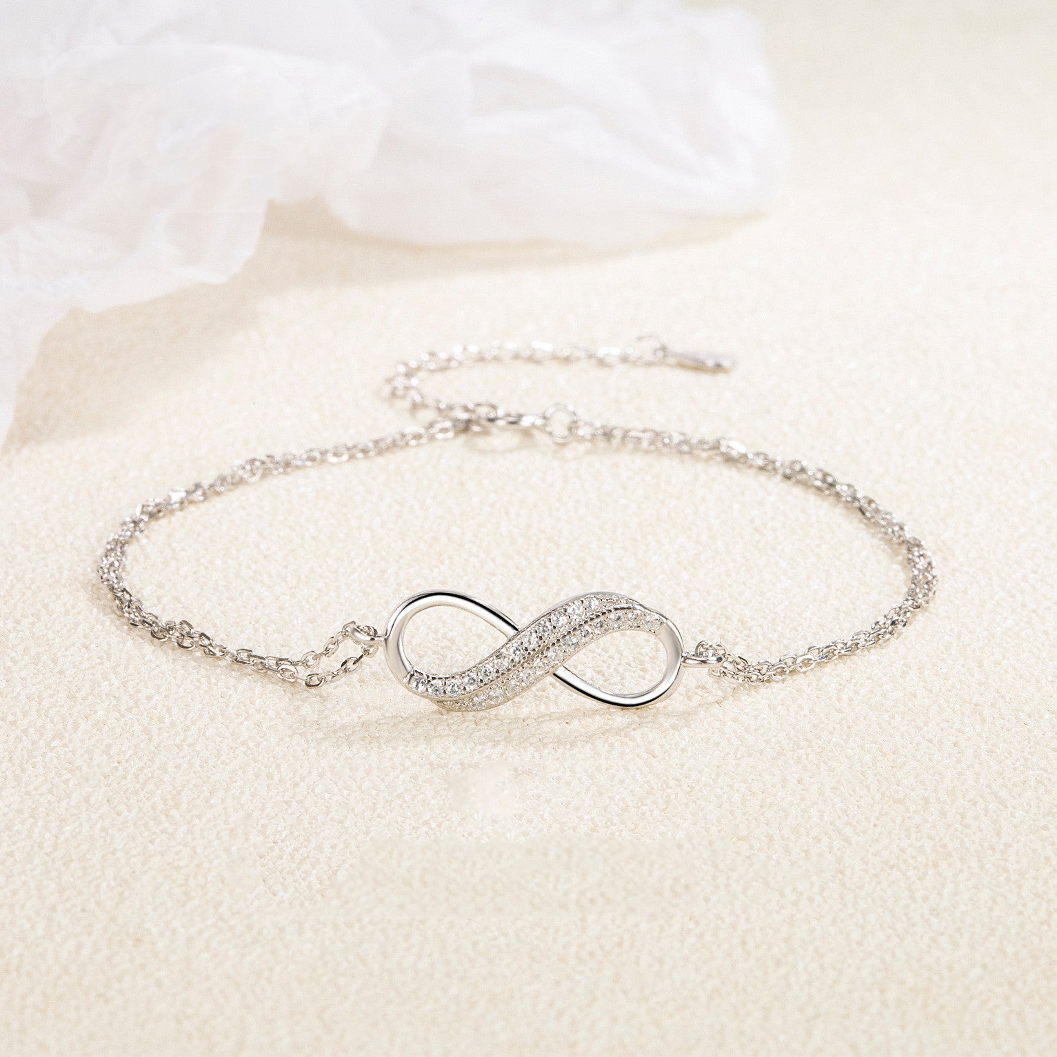 KAVİO Women's Fashion Personality Sterling Silver Number 8 Bracelet