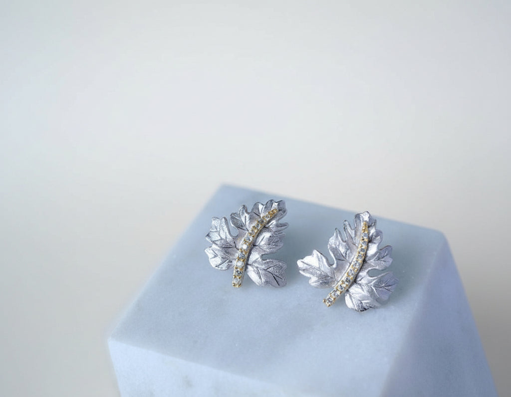 KAVİO 925 Silver Gilded Leaf Earrings