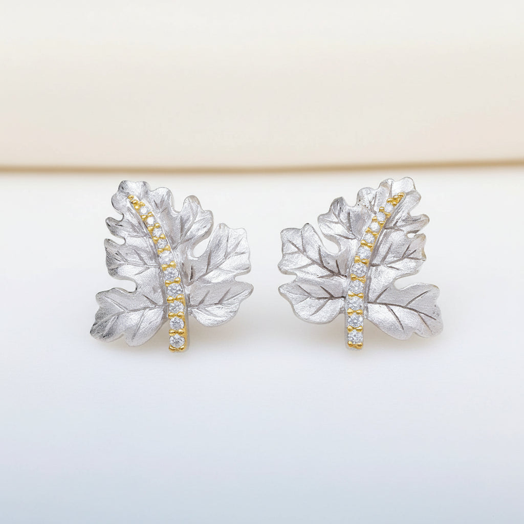 KAVİO 925 Silver Gilded Leaf Earrings