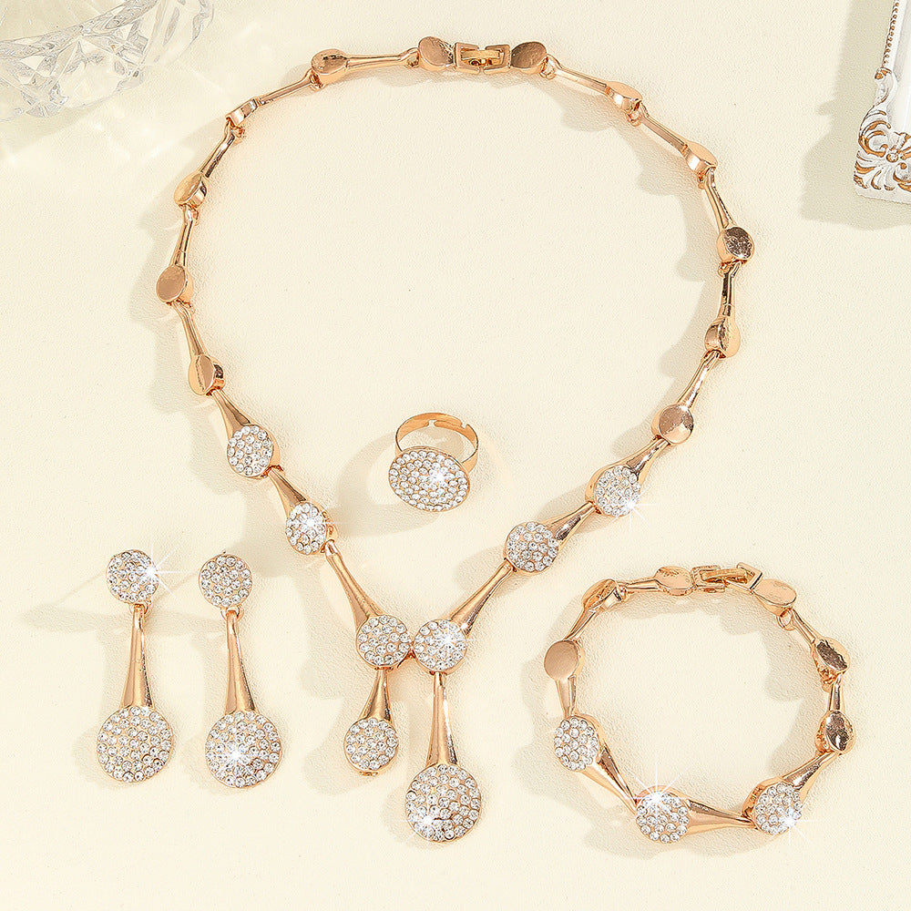 KAVİO Fashion Exquisite Gold Diamond Necklace And Earrings Suite